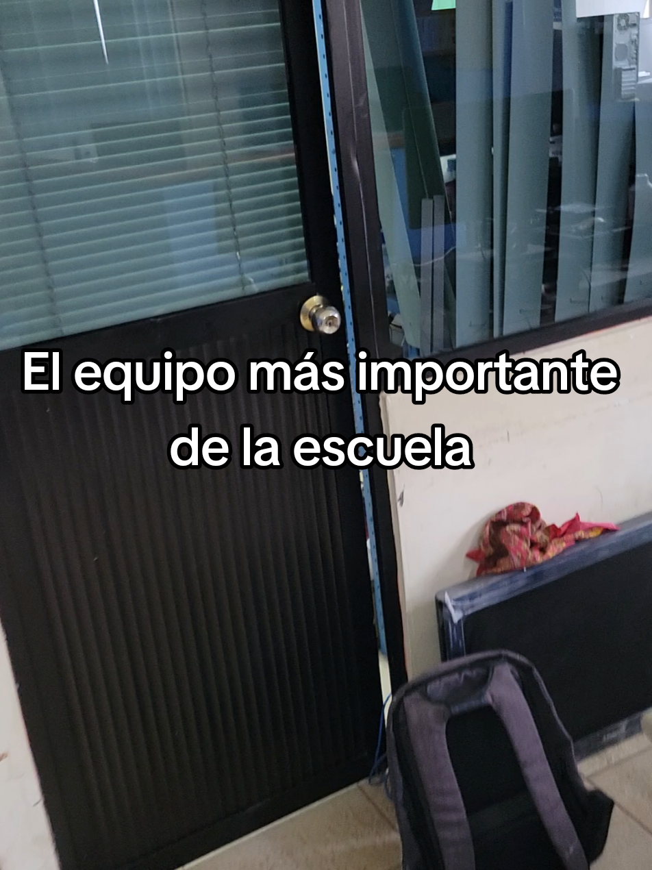 😁 Bien cuidadito #parati #tik_tok #humor #servidor #pc #trabajo 