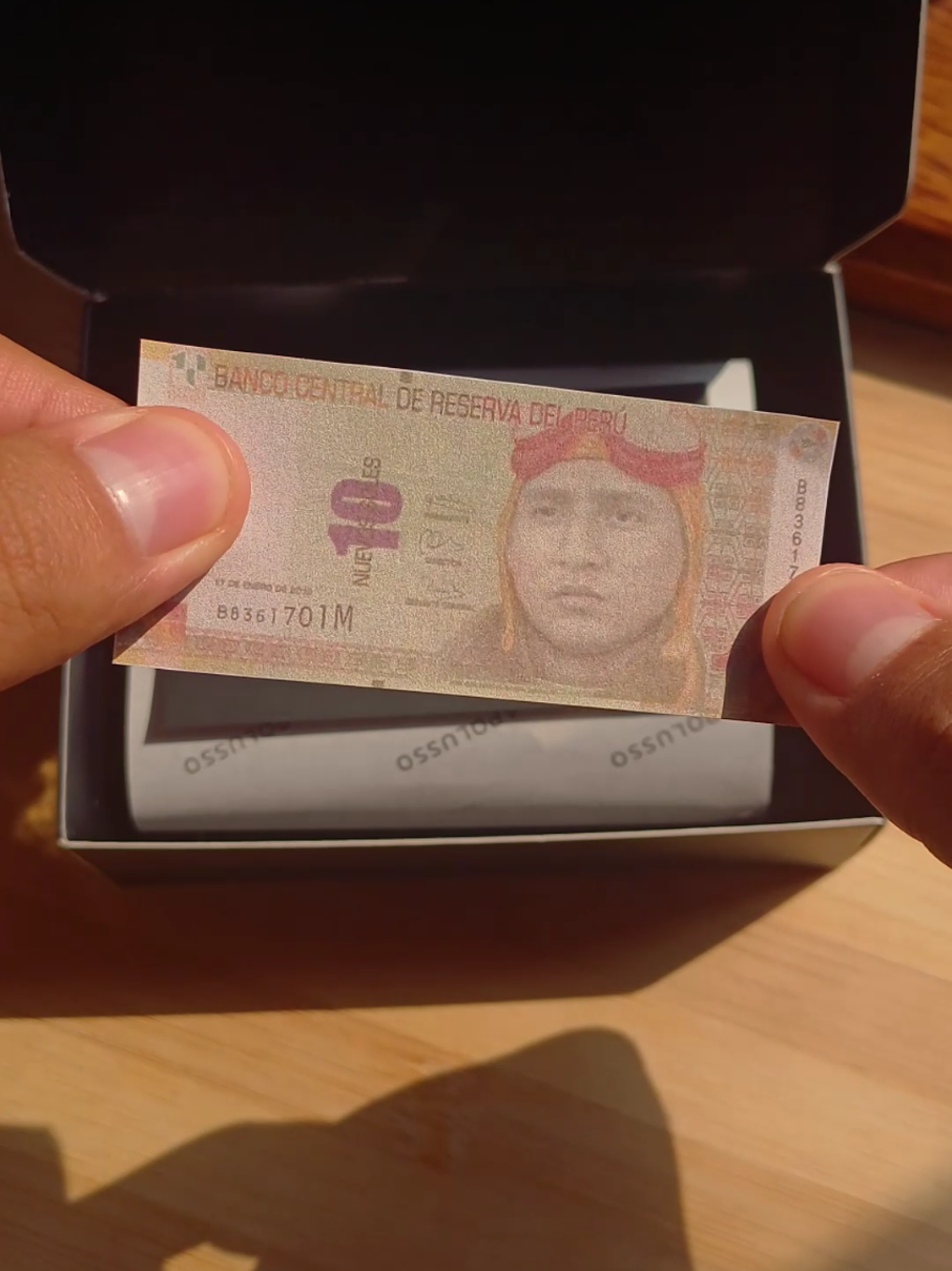 Incluye los 10 Jorgitos 🎁 Billetera Apolo  #billetera #jorgeluna #peru #smartwallet #regalo 