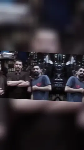 هاها مجانك ما ينسد بلهين                منهو بعمرك صيته يفوح !!!