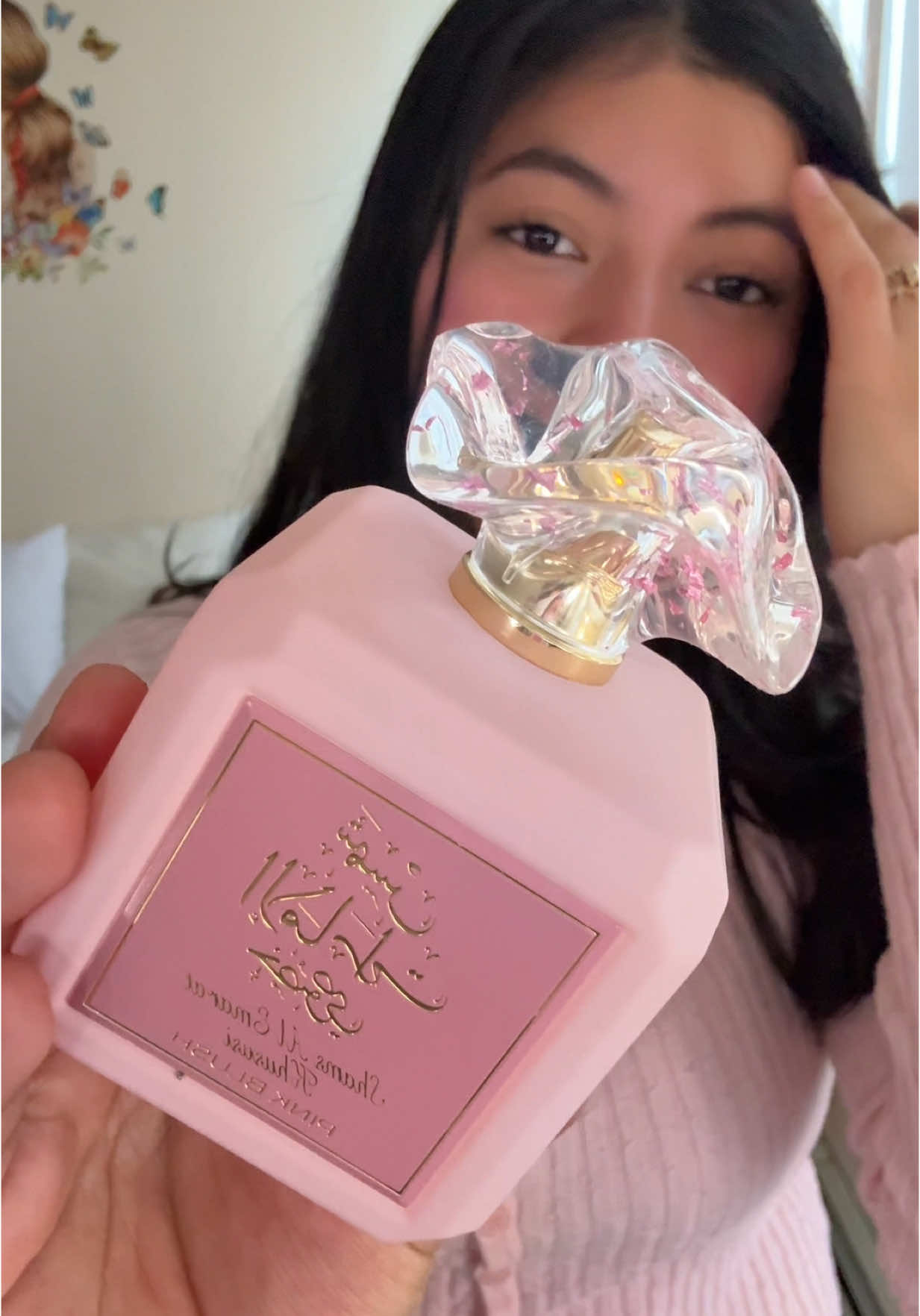 Rica fragancia😘viene en un hermoso empaque hermosa botella 😍#pinkblush #shamsalemaratkhususi #marshmallow #blush #gourmand #perfumes #pinkblush #fyp #parati 