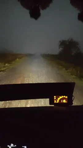 la vida de un camionero a veces no es tan fácil como parece 😔😔😔  #campoargentino  #campoargentino🌱🌾🌻🐮🐂 #fypp #barrontrump #barro #viralvideos #paratiiiiiiiiiiiiiiiiiiiiiiiiiiiiiii #paratii #camioneros #camiones #lluvias #gorgojerosconstylo ##campoargentino 