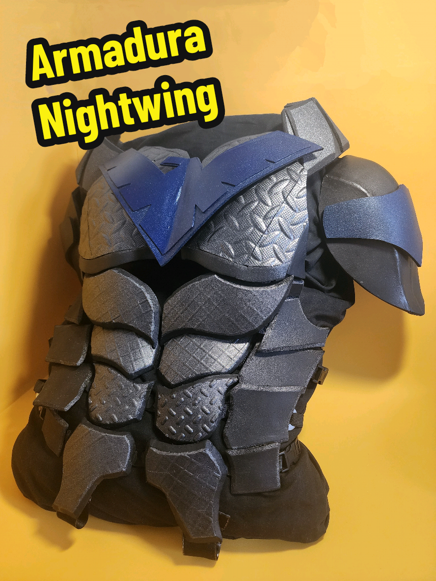 Parte 1 Creando Cosplay de Nightwing  #nightwing #cosplay #cosmaker #diycosplay #foamieshomies #armor #dccomics #batman #robin #diycostume #cosplayer