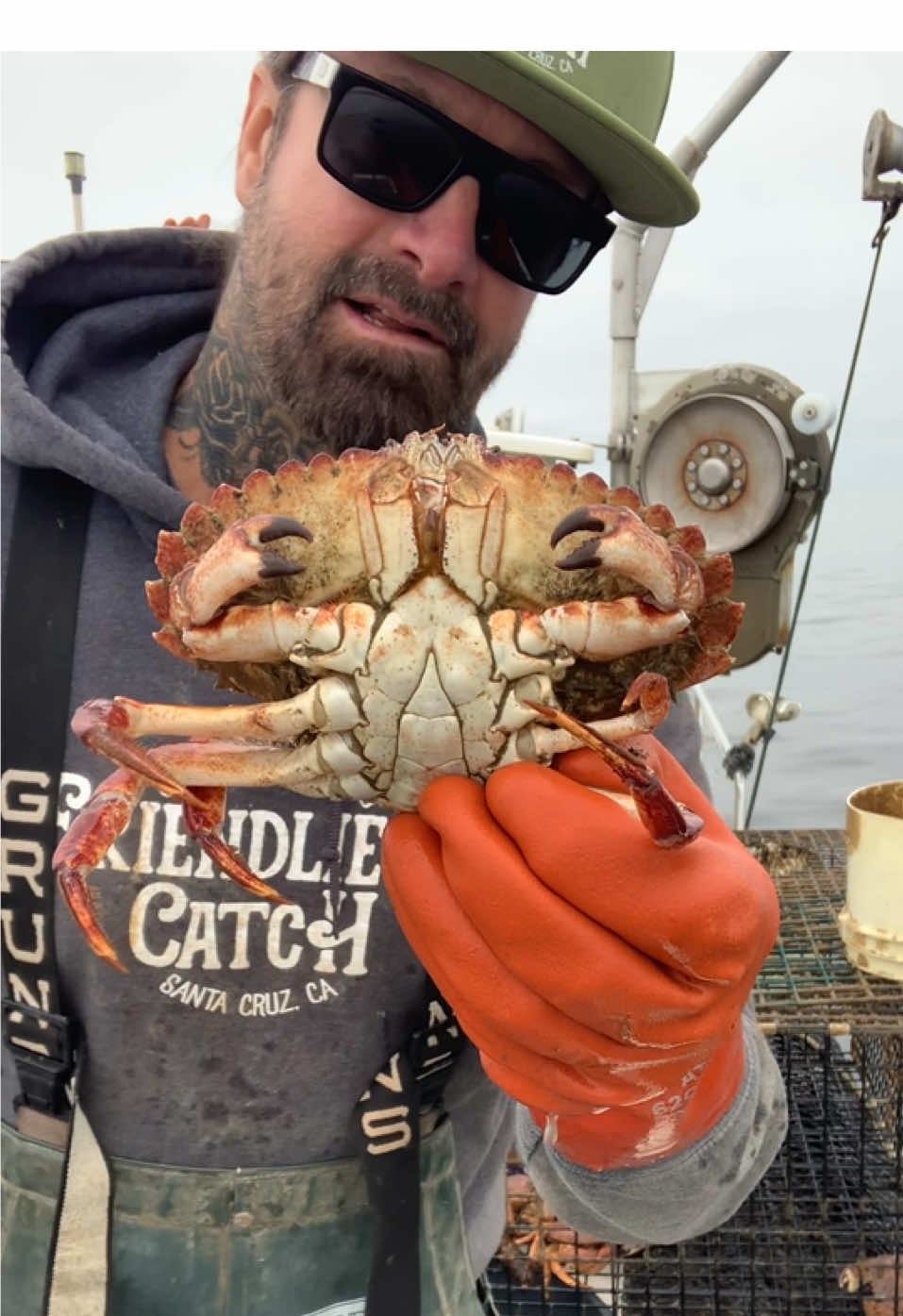 Friendliest Catch California Commercial Crab Fishing #fishing #friendliestcatch #commercialfishing 