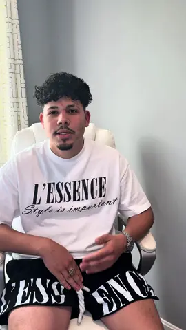 Gracias por el apoyo ❤️ #LESSENCE #streetwear #mensfashion #hypebeast #StreetStyle #mensstyle #mensstyle #OOTDmen #fashion #parejas #emprendimiento #goalscouple #mensfashion 