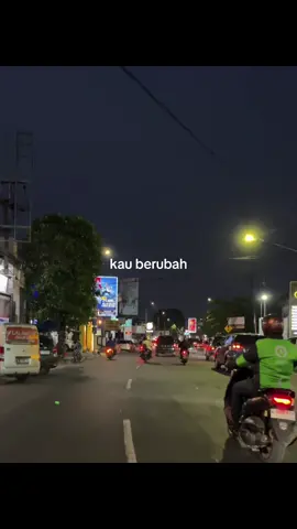 udah sakit malah tambah sakit :( #4u #zylycss #lyrics 