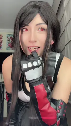 Mi más honesta reacción cuando mencionan a Cloud Strife✨ #tifalockhart #tifacosplay #tifa #FF7 #ff7remake #finalfantasy #finalfantasy7 #fypシ゚ #fyp 