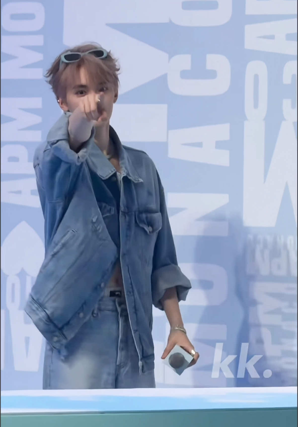 ảnh chỉ 1 cái t muốn hoá thúuuu 😊 #chuducnhien #zhouyiran #周翊然 #boyfriend #minnie 