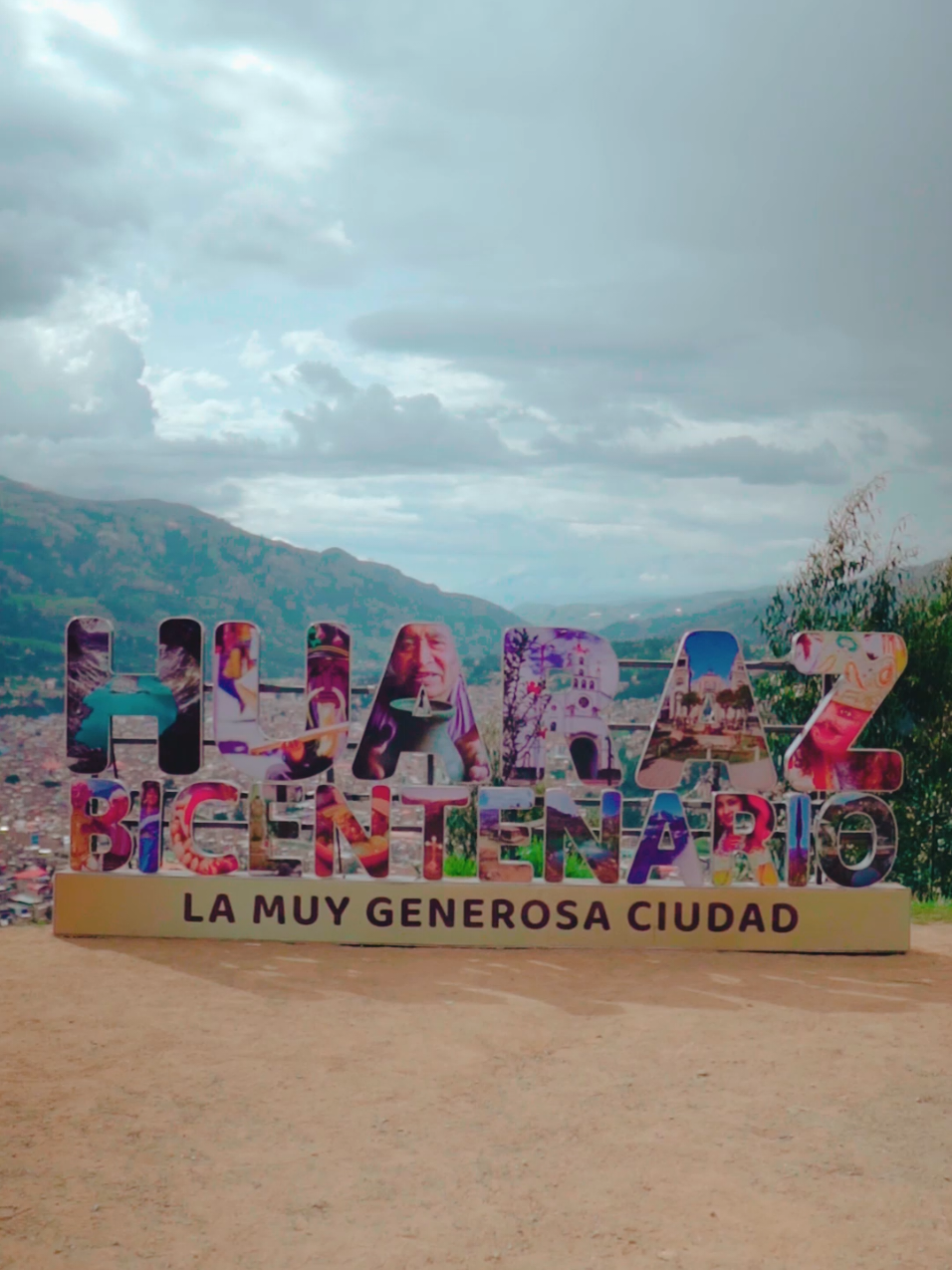 Somos pasajeros 🤝🤠🎒 #huaraz #2025 #sunset #atardeceres #ancash #peru 