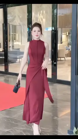 Đôi khi bình yên chỉ đơn giản là hôm ấy trời thật đẹp và chẳng có gì để ta bận lòng. 🌷