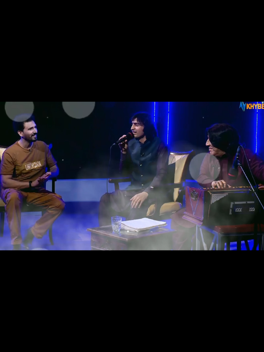 😔 ھغہ مغرورہ ھغہ دنگہ جینی 😔🎶 ہیڈ فون کا استعمال کریں 🎧  ⚡ 4K boosted ⚡🤍🔥🎧//#pashto #pashtomusic #pashtosaadsong #pashtofullsong #⚡ 4K boosted ⚡🤍🔥🎧//