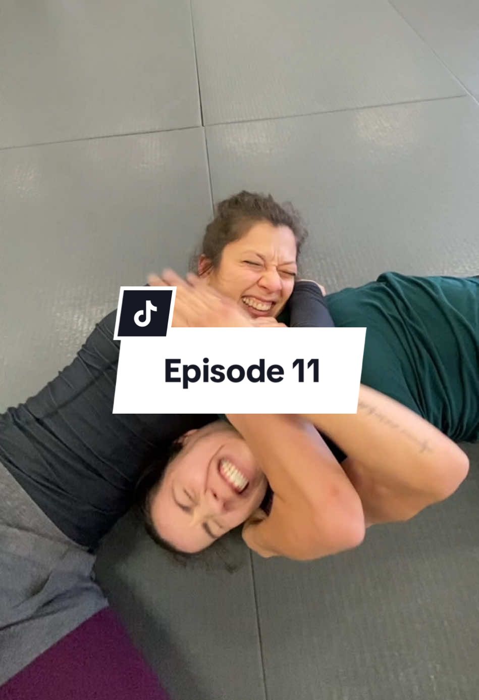 When your friend asks you for a ‘flow roll’ 😒 Episode 11 of @fivebeatfriday! Performers: @theklahutyrova @brontecoluccio Camera: @hoogie.boogie Choreography: @brontecoluccio X @theklahutyrova X @hoogie.boogie Edit: @brontecoluccio #fivebeatfriday #stunts #action #actiondesign #fight #fightchoreographer #bjj #jiujitsu 