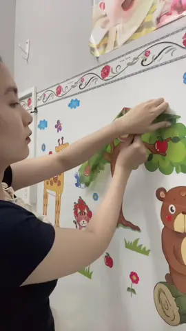Tranh dán tường có ở giỏ hàng nha🥰#xuhuongtiktok #tranhdantuongchobe #dantuongchobe 