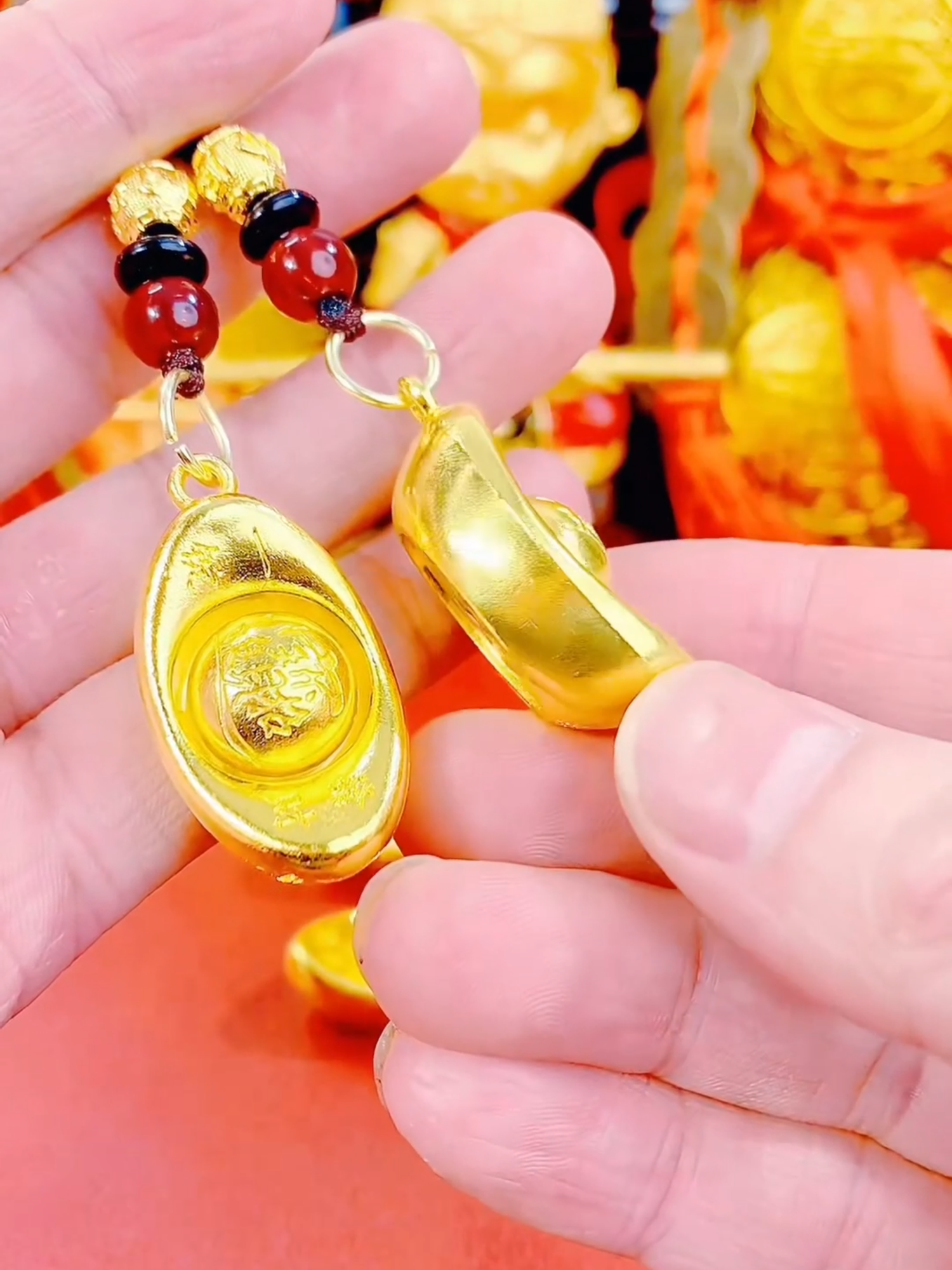 Móc khóa phong thủy hình thỏi vàng thu hút tiền tài  #phongthuytamlinh #mockhoa12congiap #mockhoa