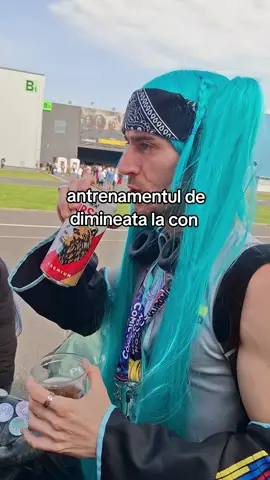 #hatsunemiku #comiccon #comicconbucharest #eecc #easteuropeancomiccon #cosplay 