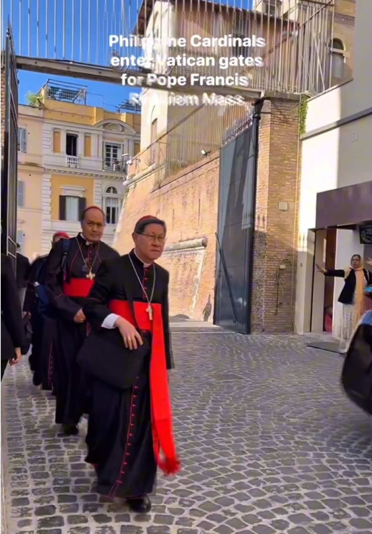 Philippine Cardinals enter Vatican gates for Pope Francis’ Requiem Mass. 📸: Fr. Kasmir Nema,SVD #popefrancis #funeralmass #vatican #rome #italy