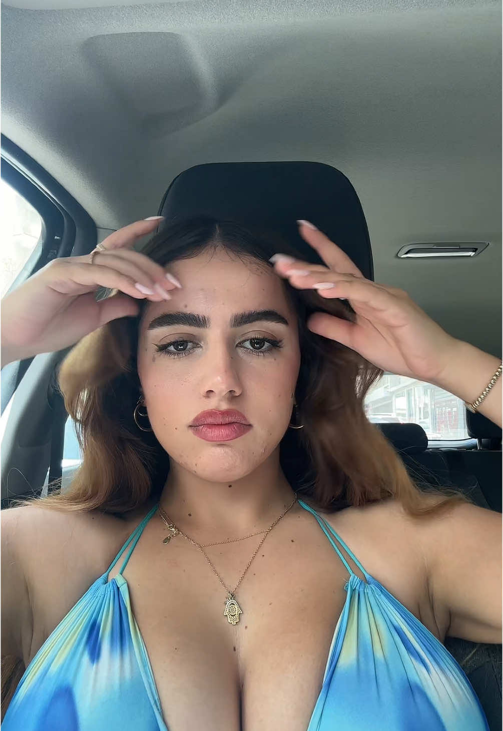 Quick gram in the carrr
