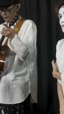 Sang Guru - Panji Sakti #sangguru #liriklagu #fullsong #musikditiktok #musikindonesia #fypシ゚ #fpyシ 