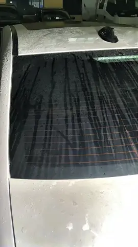 德國進口_玻璃抛光精粹液PORSCHE、MERCEDES-BENZ、BMW、AUDI等多款豪車專用玻璃抛光、高效去除、重度油膜、頑固鍍膜！ 長效持久，還原玻璃純淨透亮！不傷玻璃，不費力，輕鬆拋光，一擦即淨！