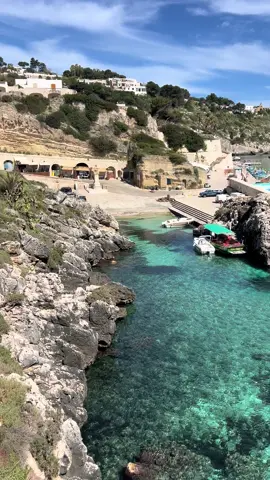 #salentotiktok #castromarina #fyp #trending #foryou #lecce #salento #puglia #weareinpuglia #viralvideos #explorepage #viral #tiktok #harbour #explorer #tiktoktravel #italytiktok #italytravel #italia #wanderer #mediterranean #blue #mare #sea 