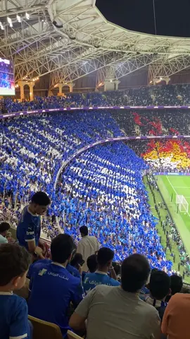 #تيفو_الهلال الأجمل بحضور الجمهور الأعظم في قارة #اسيا 😍💙. #الهلال_غوانغجو #الرياضة_على_التيك_توك 
