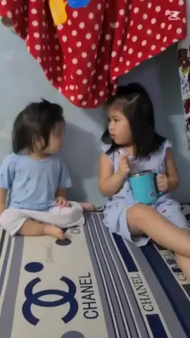 #မတည့်အတူခွေးမနဲ့😒😅