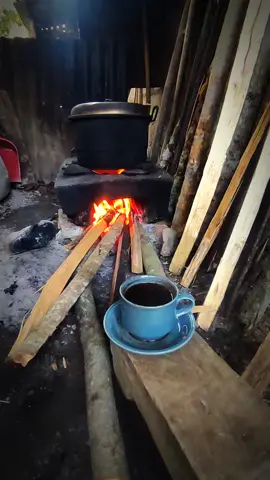 monggo bolo #ngopisantuy #fyp #kopi #jowopride #ngopi #ceksound #gelandangan 