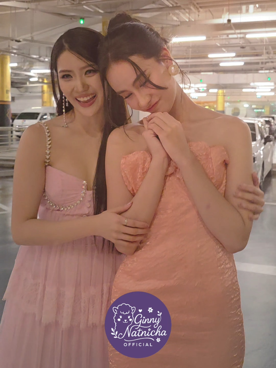 ละมุนจังเลย จะกอดกันไปถึงไหนลูกกกกกกก @จินหนี🦙 @J  #ginnynatnicha #จินนี่ณัฐณิชา  #พิษรัก #กองพิษรัก #หมอเปรม #PoisonousLoveTheSeries #NorthStarEntertainment