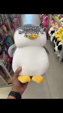 Bonekanya beli di MINISO ya.... #belanjadiminiso #minisoidgoodthing #inisial #sesuai #n #a 