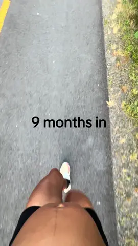 Had to post both versions cause wow how much has changed #runner #9monthspregnant #9monthdpostpartum #thenvsnow #change #Running #firsttimemom 