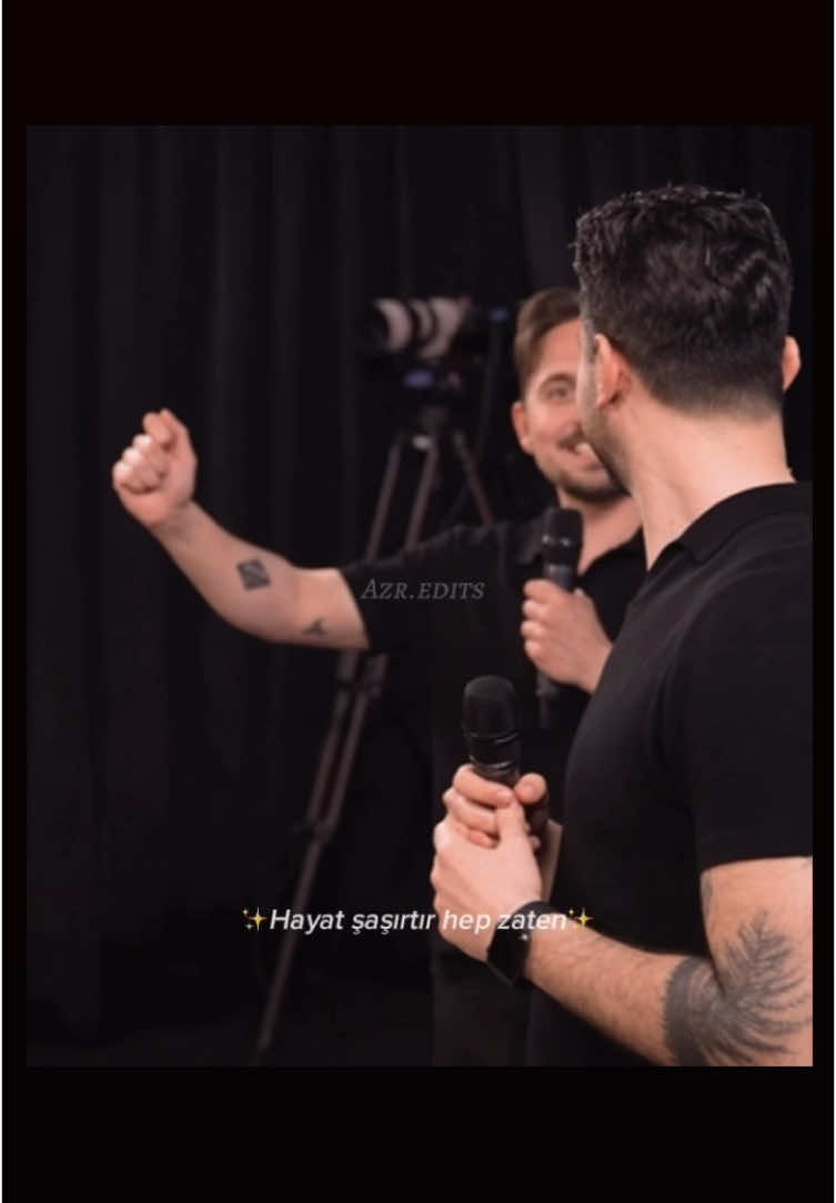 Hayat şaşırtır Sercan abimi #hikayedenadamlar #HA #sercankurtulmuş #ozanbozkurt #mahalle #hikayedenadamlar @Hikayeden Adamlar @Mahalle 