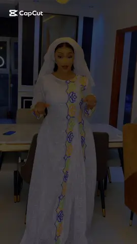 Mes amours souniou waxé tabaski wax lakk yapp modèles yagui nonou 🥰❤️ #senegalaise_tik_tok #sagnsesenegal #modelsenegalaise #tabaski2025 #modeltabaski #getzner #perlage #mood #modeltendance #bazin #tiktoksenegal #fyp #videoviral #viral #mariage #senegalaise_tik_tok pourtoichallenge #fyp #viral #tiktok #tiktokviral #tinimunu #voileasli #toutlemonde #percersurtiktok #tunique #wallyseckofficiel #tiktokfrance #tiktokdakarsenegal #biggy #pourtoii #robebrodee #robe #pourtoi #miaguisse #tendance #tabaski #model