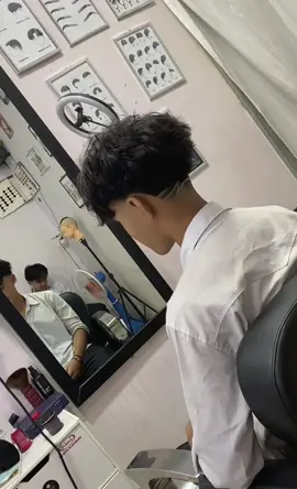 Low taper fade design ✌🏻✂️💈 #pitoubarber #fyp #ខ្ញុំបានកែប្រែគាត់ 