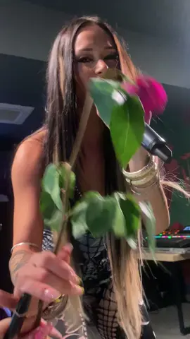 #elenakitic 
