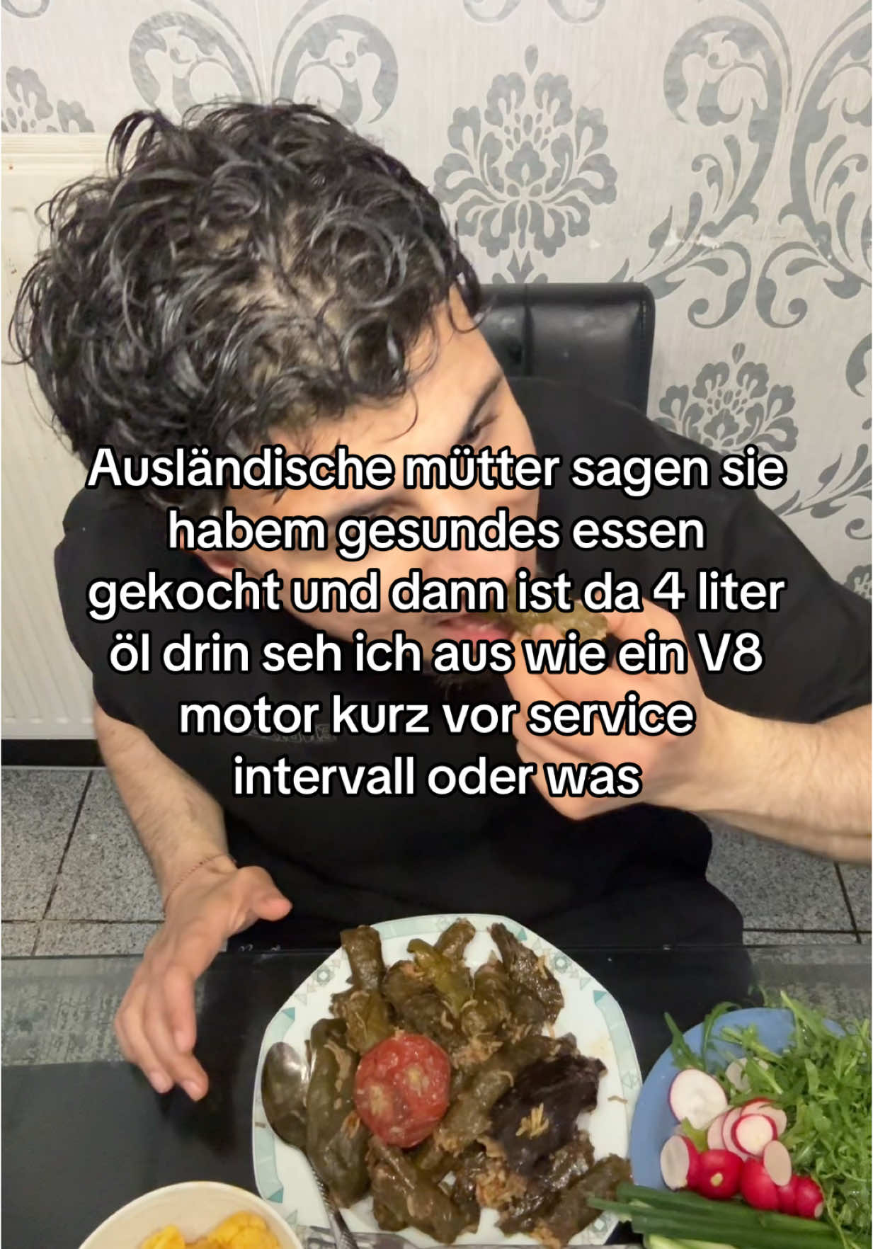 Wollte essen, bin jetzt ein V8-Motor