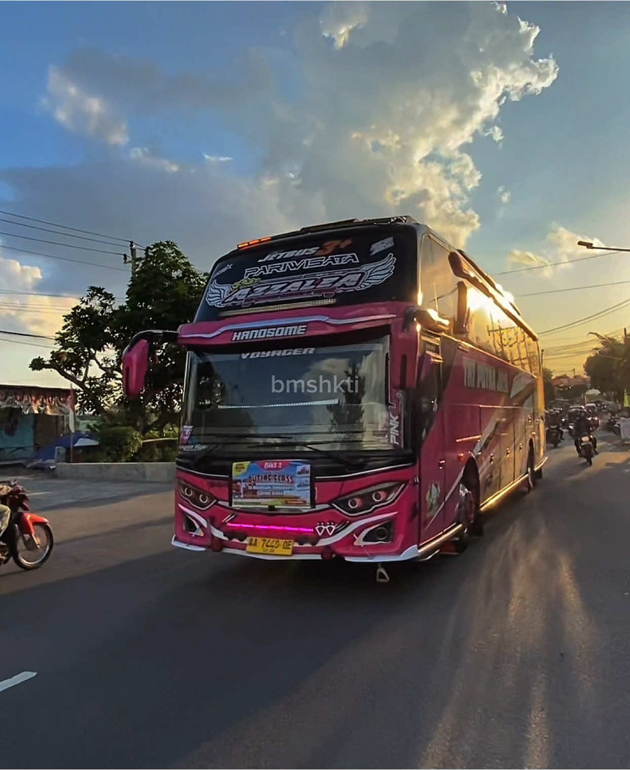 Naliko diajak ngemania (asik juga)