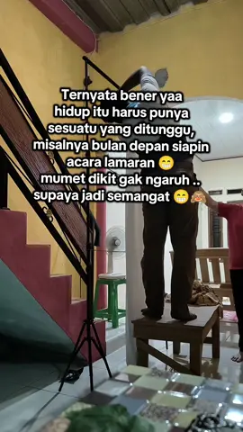 biar gak bosen harus ada yang ditunggu 😁 #WIBGAJIAN #nikah #wedding #dekorasilamaran #engangement #lamaran #semangatberjuang #backdrop 