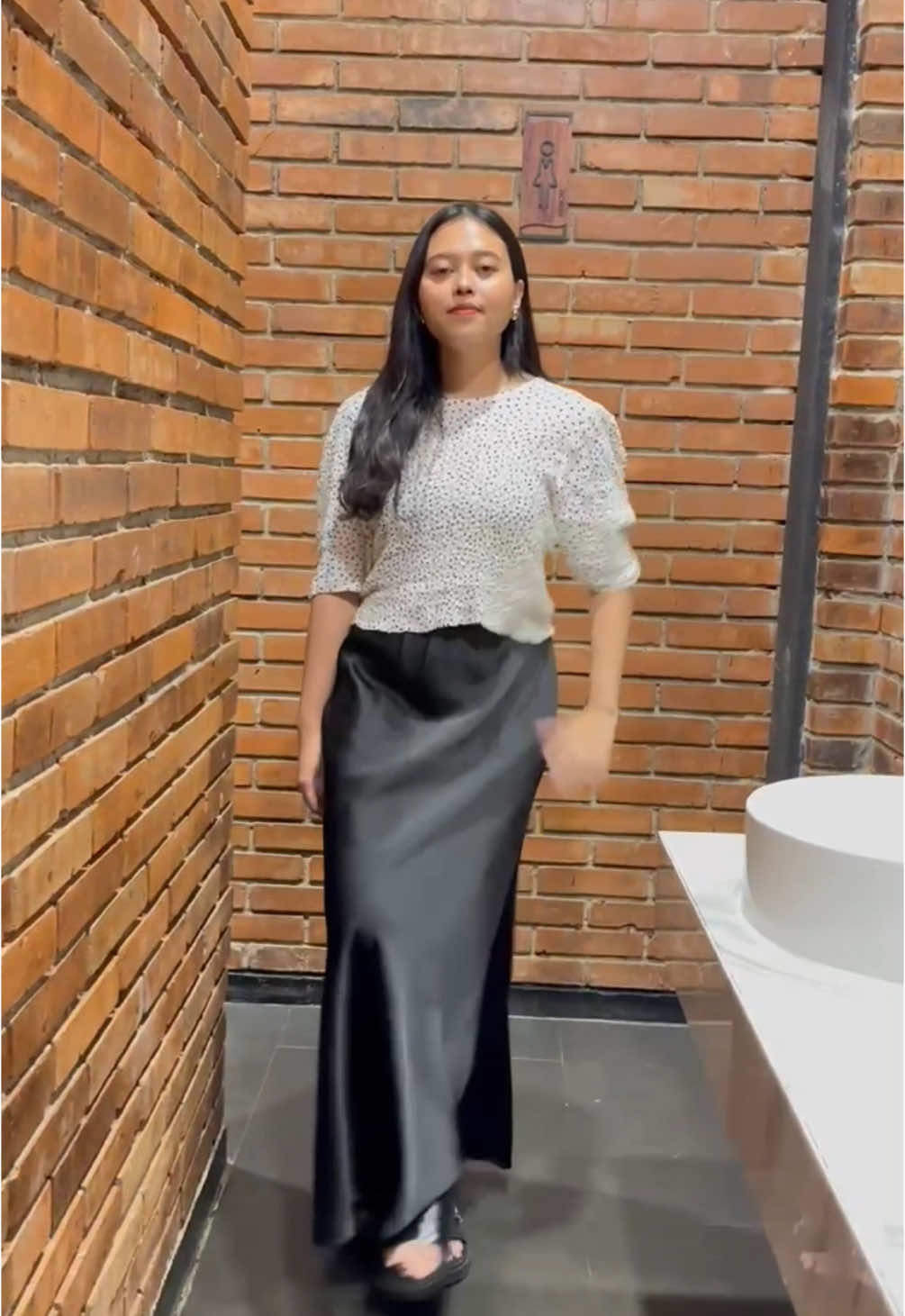 edisi centil 🤭 #OOTD #fitcheck #outfitinspo #outfitideas 