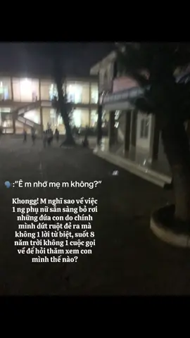 Tớ không được sinh ra trong gia đình hạnh phúc nhưng tớ hạnh phúc khi có 1 ng cha yêu thương tớ vô điều kiện😊😊