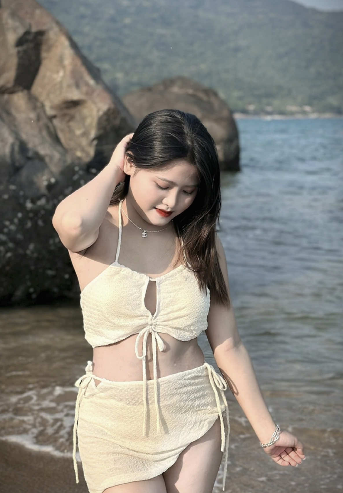 So với bình minh mình vẫn yêu thích hoàng hôn hơn nhiều, vì với mình: 