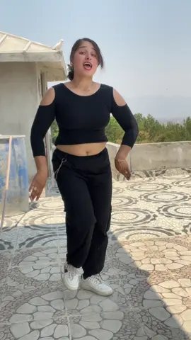 Acchha lekin 😜♥️#bisu #bishakhatimilsina #viral #trend #fypシ゚ #bisulovesyou #🇳🇵 #dance #foryou #sathsabaiko #dance #nepali 