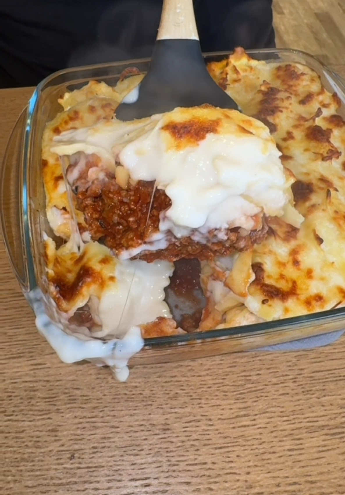 Les lasagnes raviolis mais c’est TELLEMENT BON 😋😋  #recettes #ideerecette #recettesimple #recetterapide #recettefacile #recettefacileetrapide #recettesimpleetrapide #tiktokfood #cestarpinbon 