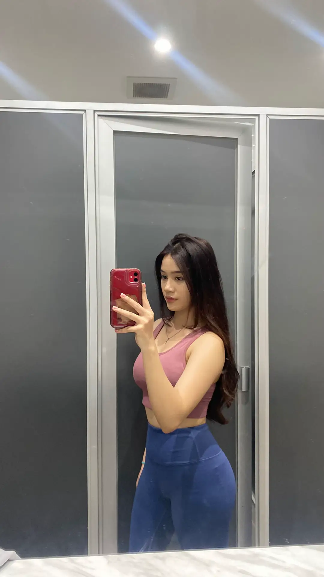disitu ada kaca ya disitu selfie mirror #gym #outfit #bodygoals #fypageシ #fypagee #4u 