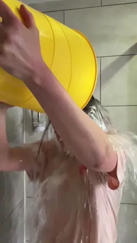 USC ice bucket challenge🧊🪣I nominate @🪩 L U C Y  B 🪩 1 9 8 0s 🪩 🫶🏻 #uscicebucketwaterchallenge #uscmentalhealth #icebucketchallenge 