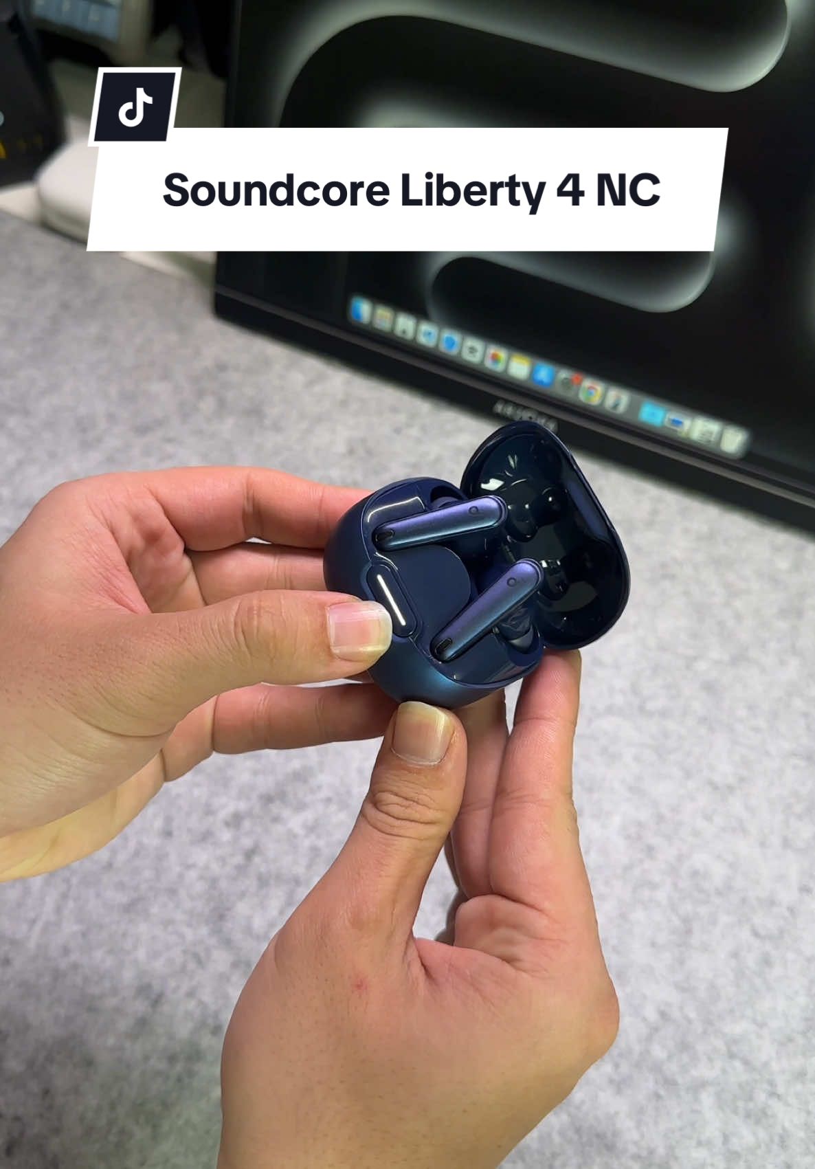 Trải nghiệm chiếc tai nghe phân khúc giá 1🥔 phải nói là thực sự đã và đáng tiền luôn nha ae ơi 🤩 chất âm cho đến chất lượng build đều ngon luôn nha ae có thể tham khảo thử 😁 #soundcore #soundcoreliberty4nc #soundcorebyanker #tainghetws #tainghebluetooth #anker #soundcorevietnam #fyp #desksetup #desktour #LearnOnTikTok #setup 