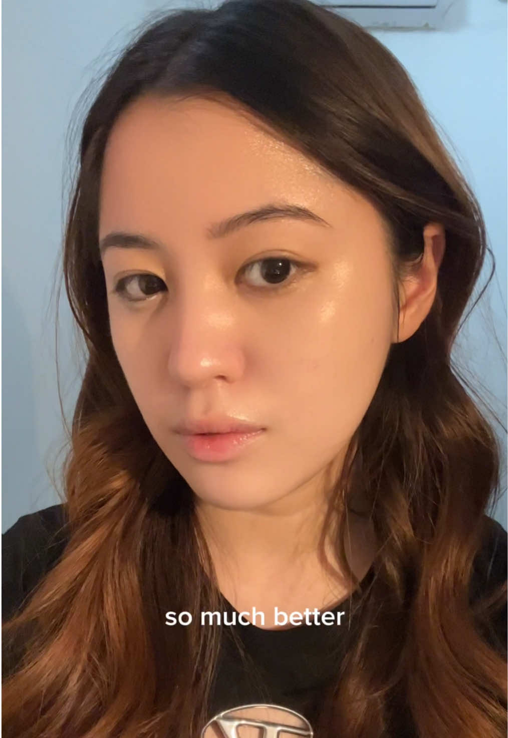 kulit gue rewel bgt akhir2 ini…thx to si biru #sensitivemoist #kulitsensitive #moistviral 