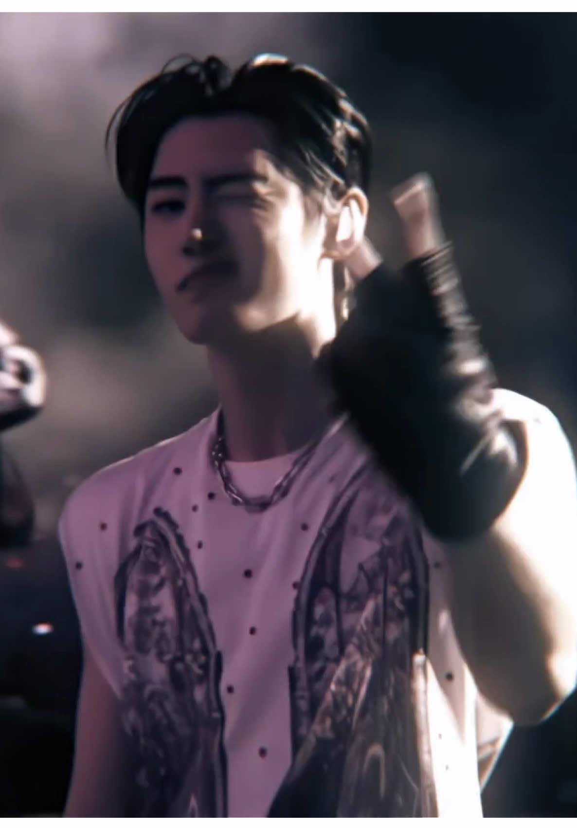the first clip is my fav one #enhypen #sunghoon #kpop 