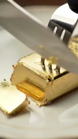 The Luxury of Softened Gold #oddlabai #oddlysatisfying #gold #goldbar #luxury #asmr #satisfying #relaxing 