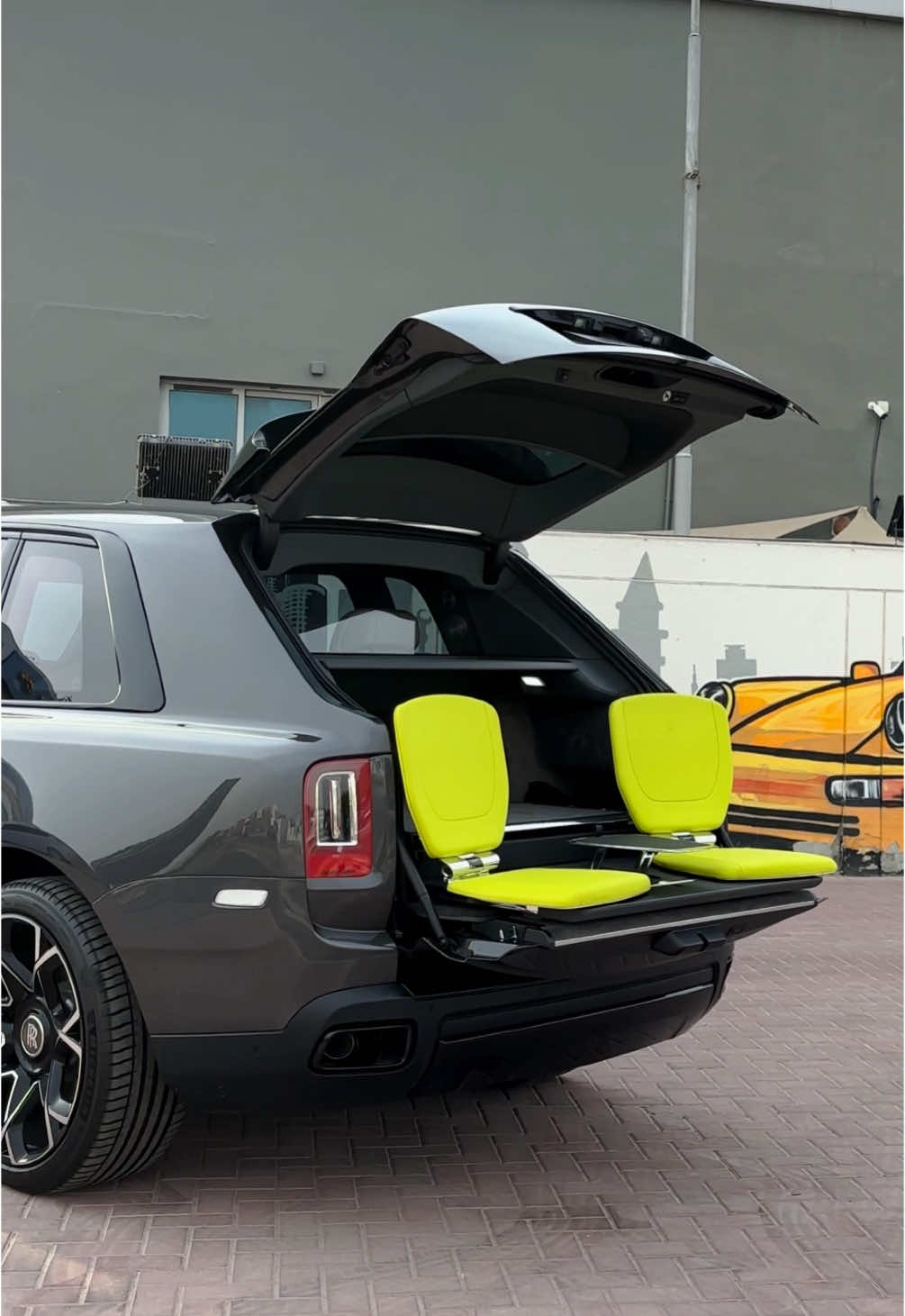 For Contact :  +971 54 582 3766 #Rolls #Royce #Cullinan  #2024 #fashion #edition  #levantautotrading #showroom #dxb #brandnew #luxurycars #carforsale #trending #trendingvideo #explore #levantauto #ليفانت 