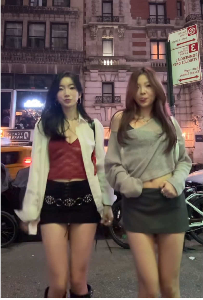 purple orange juice @julia #dancetrend #nyc #duo #trend #nostalgia #dance #pinklemonade 