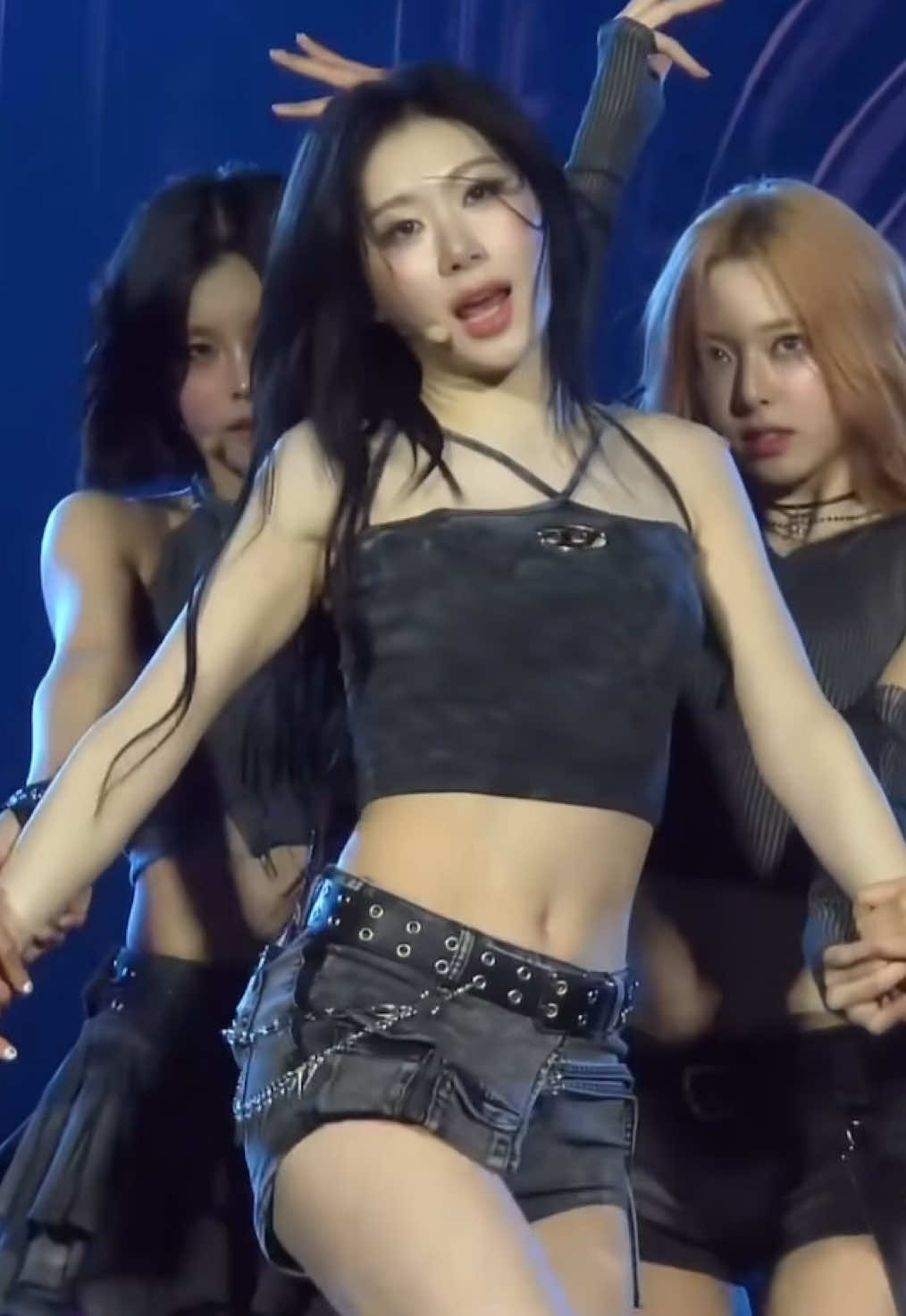 #kflow3 #있지 #itzy #fancam #kflow3intaiwan #midzy #imaginaryfriend #taiwan #chaeryeong #kpop @ITZY  No copyright infringement is intended. I do not own nor claim to own the rights of the video shared or posted.